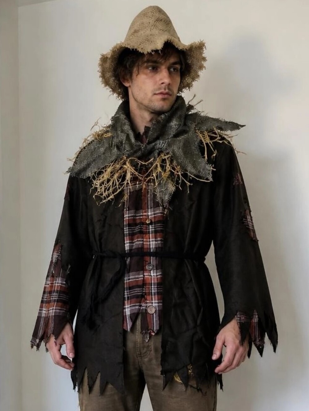 Spirit Halloween Haunting Scarecrow Costume Adult XL 3-Piece Tunic Belt & Hat
